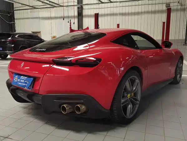 Ferrari Roma 2022
