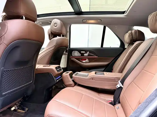 Mercedes-Benz GLE 2025