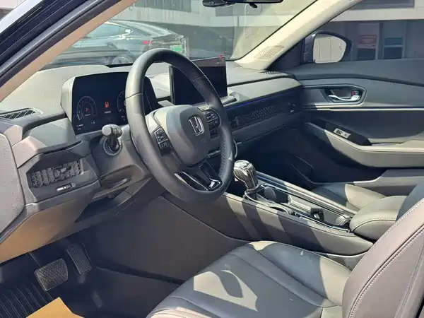 Honda Accord 2024