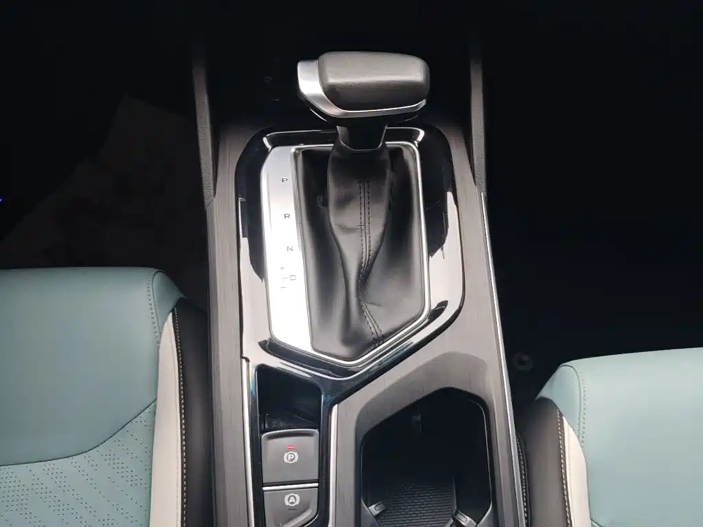 Geely Emgrand S 2022 — фото 14