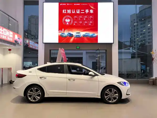 Hyundai Celesta 2018