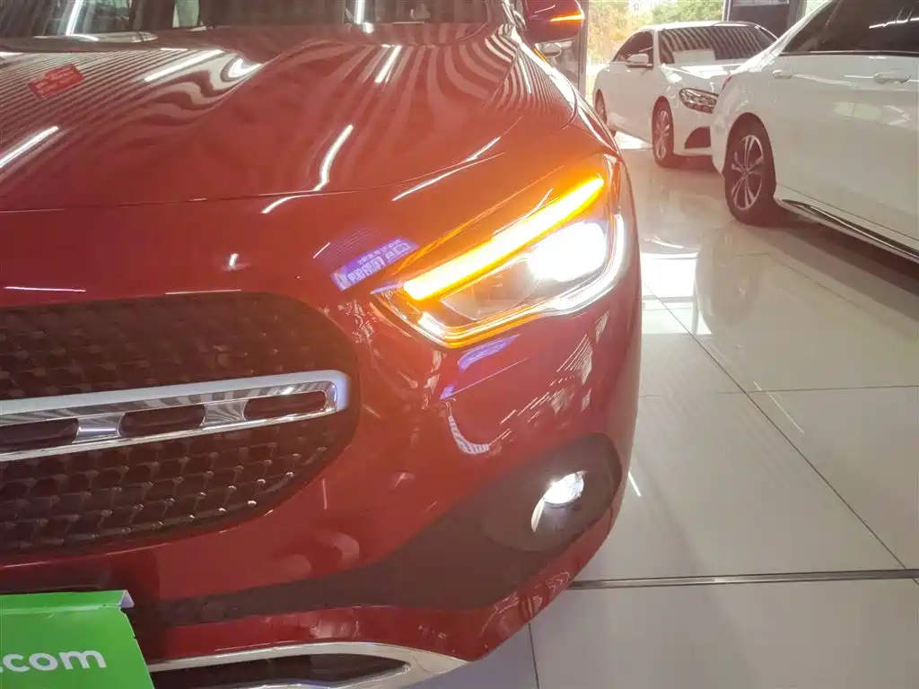 Mercedes-Benz GLA 2021 — фото 19