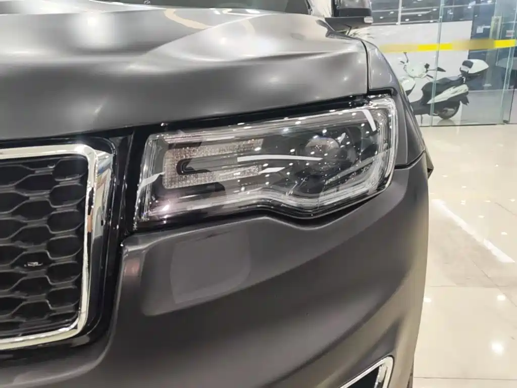 Jeep Grand Cherokee 2018 — фото 24