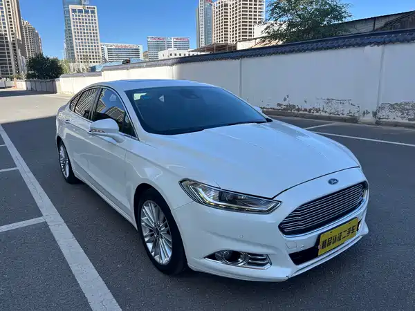 Ford Mondeo 2014