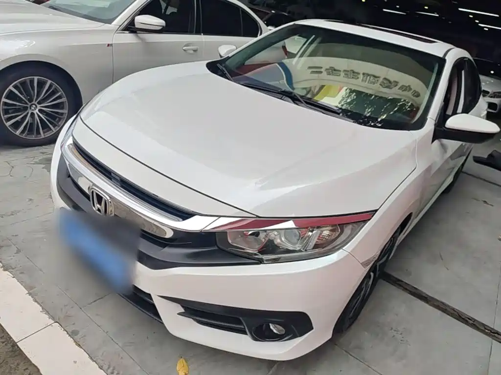 Honda Civic 2019 — фото 1