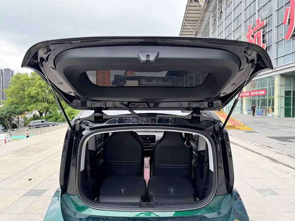 Baojun KiWi EV 2023 — фото 8