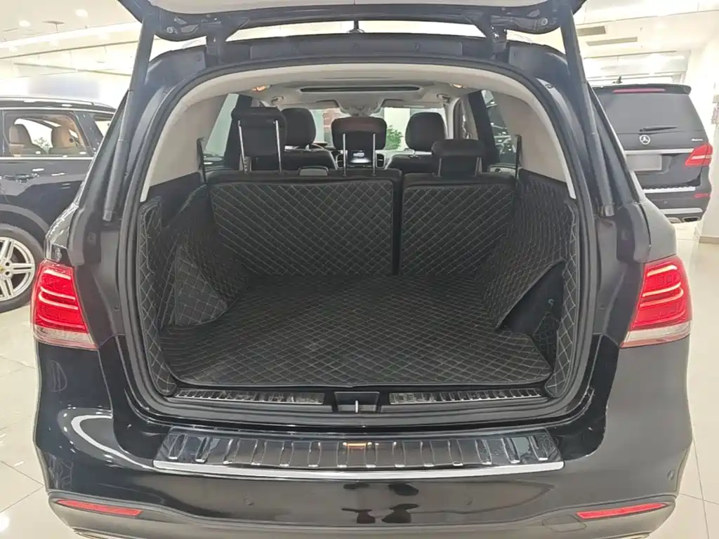Mercedes-Benz GLE 2016 — фото 19