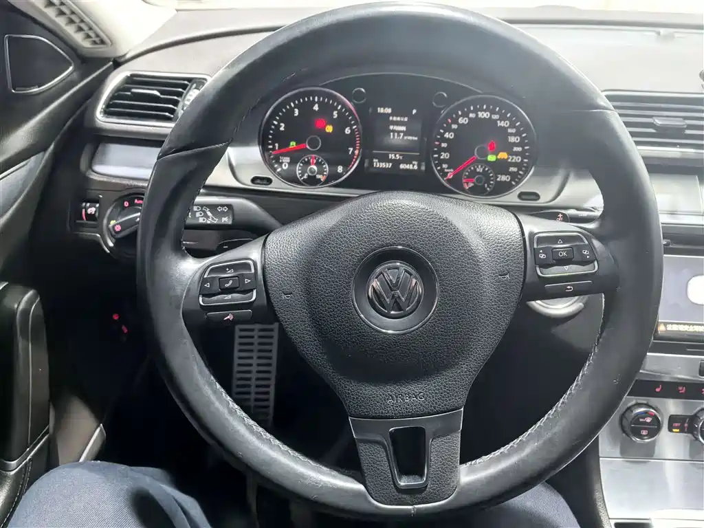 Volkswagen CC 2016 — фото 11