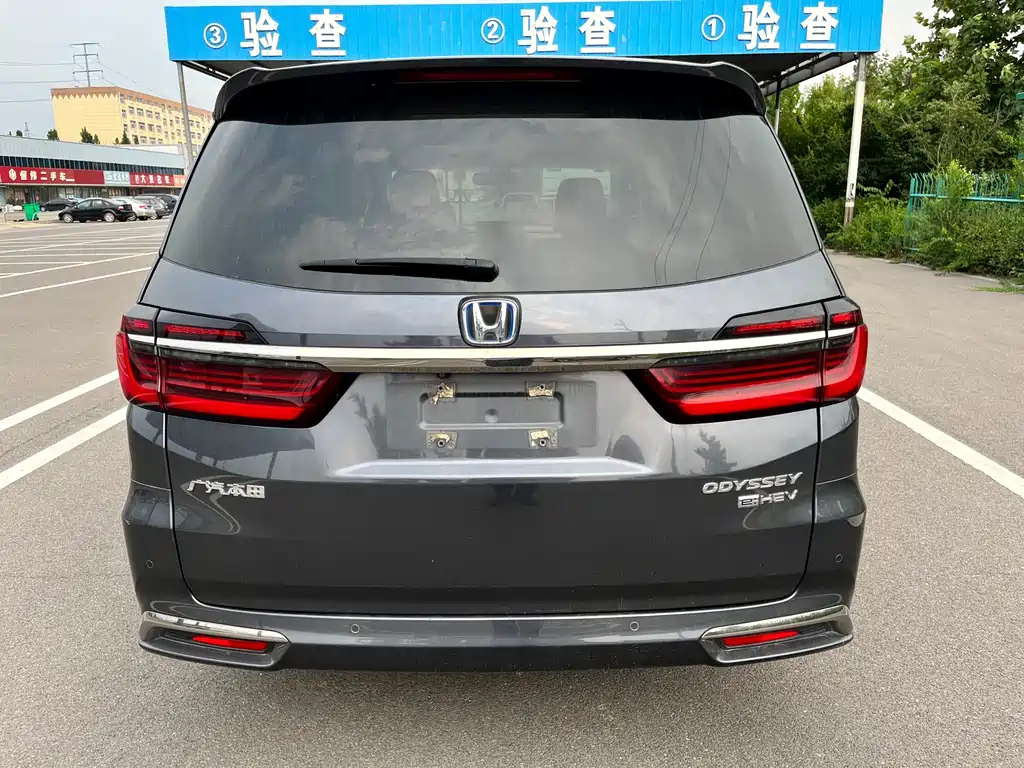 Honda Odyssey 2022 — фото 16