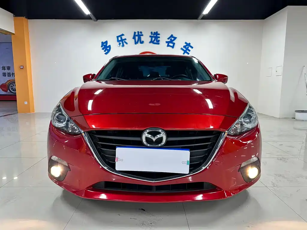 Mazda 3 Axela 2016 — фото 2