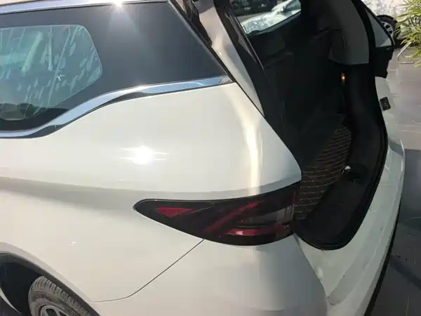 Geely Jiaji 2020