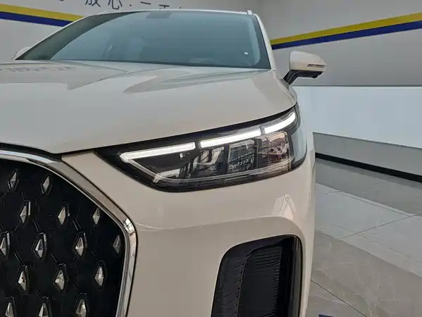 Chery Tiggo 8L 2024