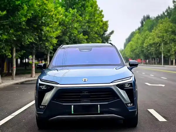 NIO ES8 2020
