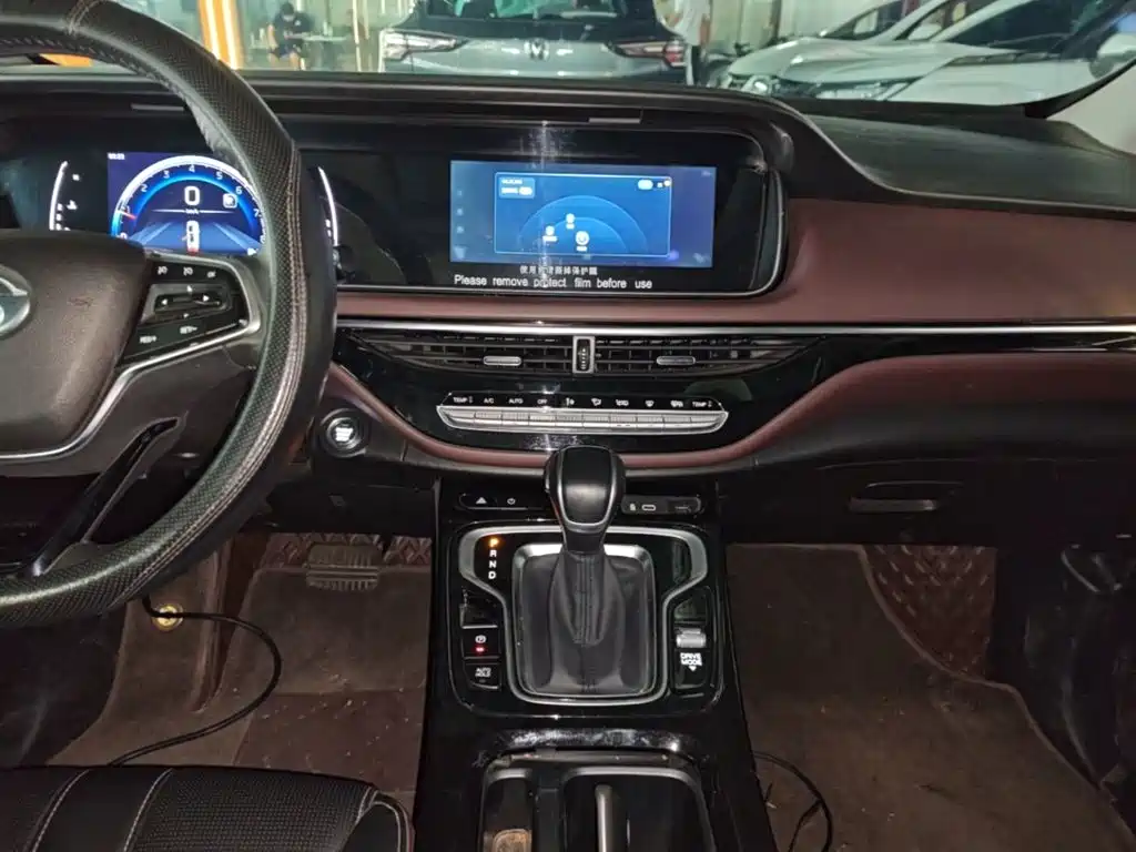 GAC Trumpchi M6 2023 — фото 13