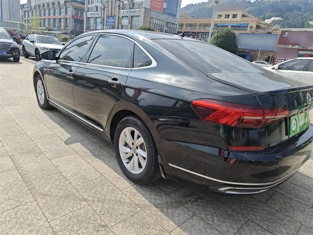 Volkswagen Passat New Energy 2020 — фото 23