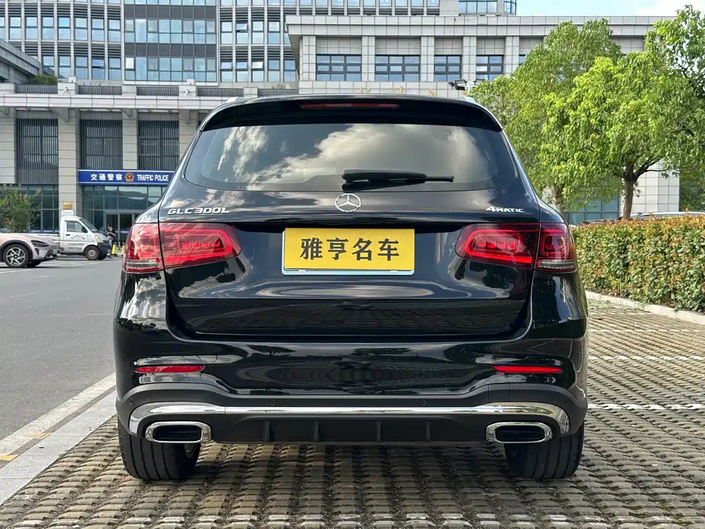 Mercedes-Benz GLC 2020 — фото 18
