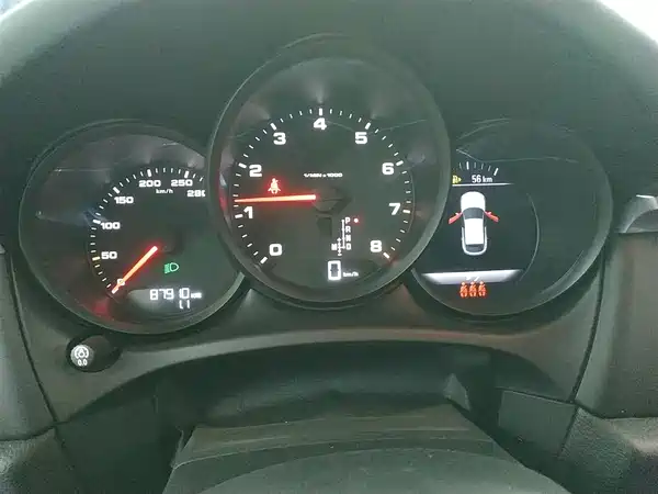 Porsche Macan 2021