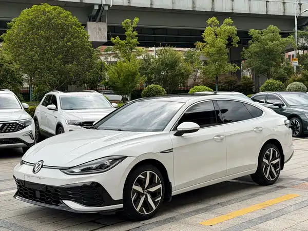 Volkswagen Lamando 2023