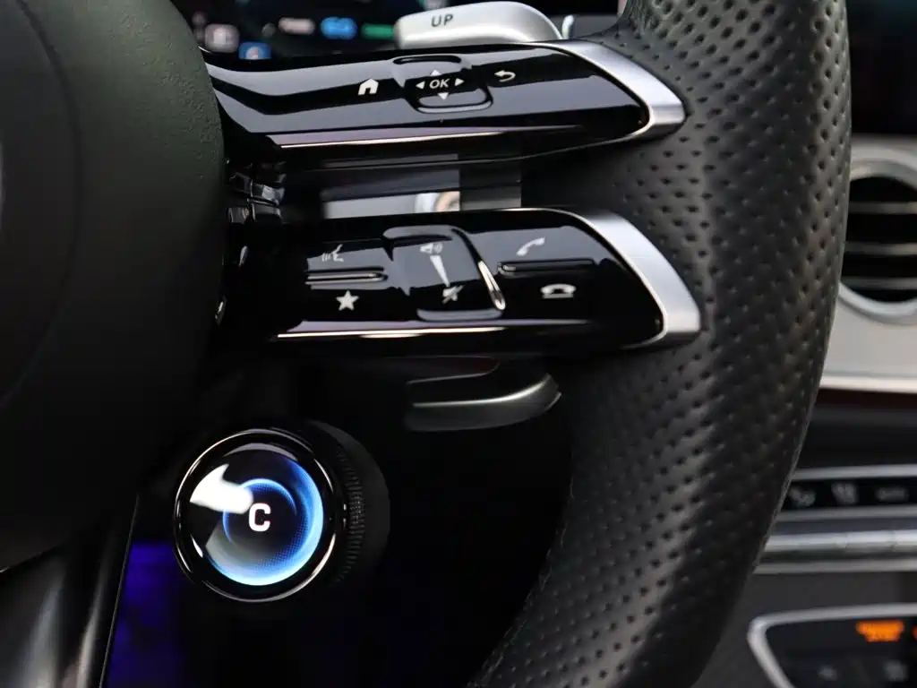 Mercedes-Benz E-Class AMG 2023 — фото 14