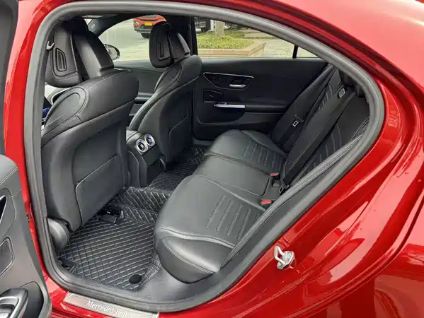 Mercedes-Benz C-Class 2022