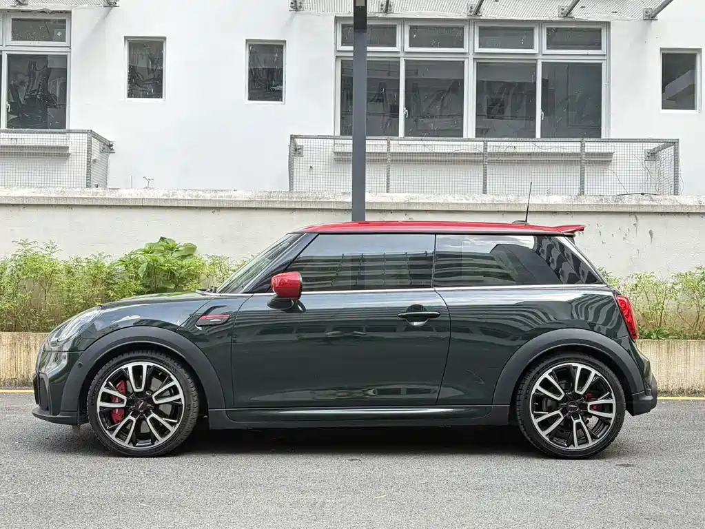 MINI JCW 2023 — фото 3