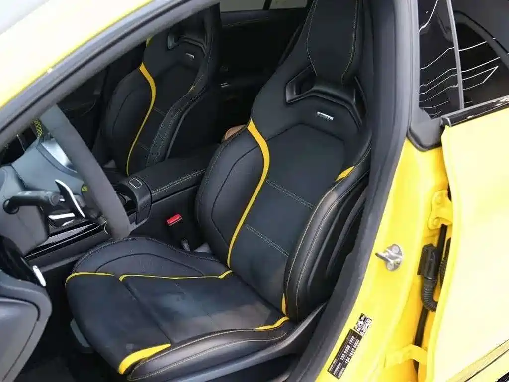 Mercedes-Benz CLA AMG 2021 — фото 5