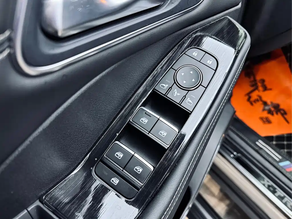 Nissan X-Trail 2021 — фото 19