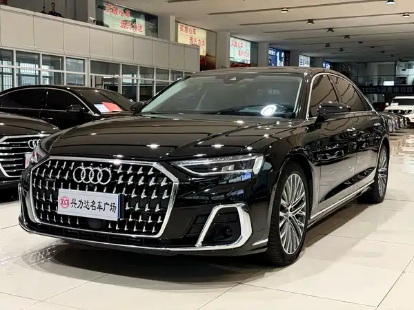 Audi A8 2023