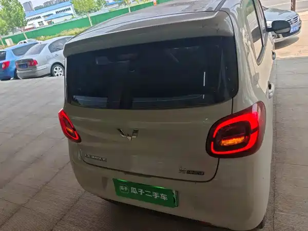 Wuling Hongguang MINIEV 2025