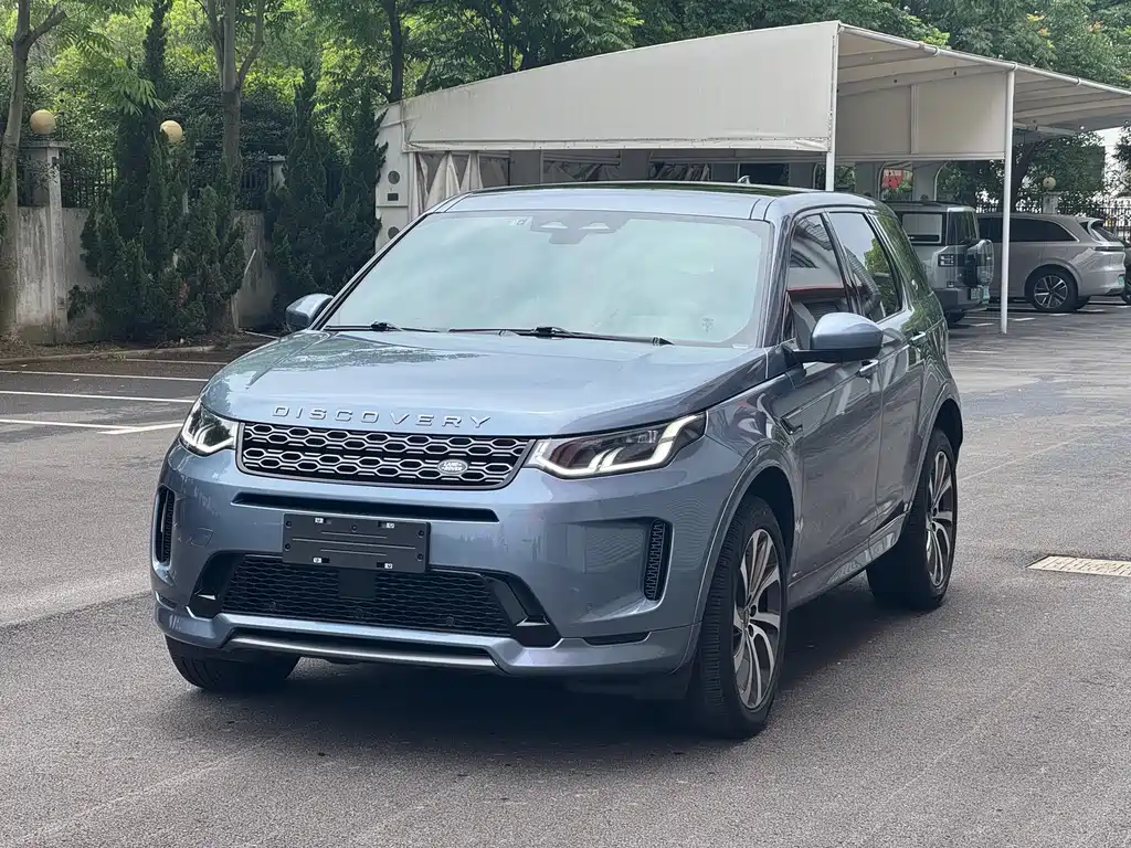 Land Rover Discovery Sport 2022 — фото 1