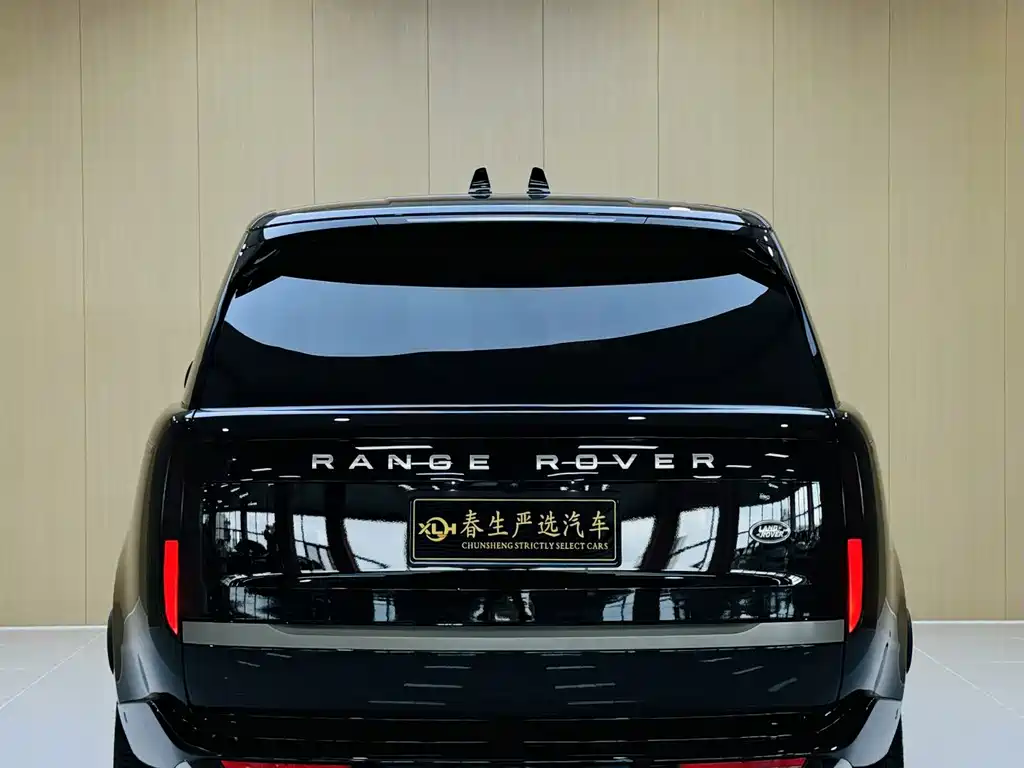 Land Rover Range Rover 2023 — фото 20