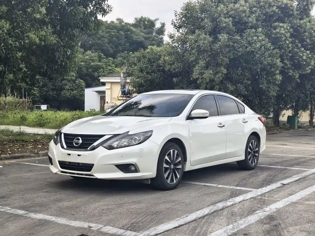 Nissan Teana 2017