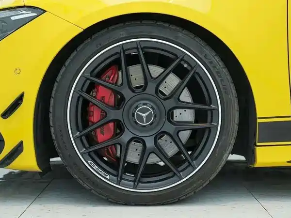 Mercedes-Benz CLA AMG 2021