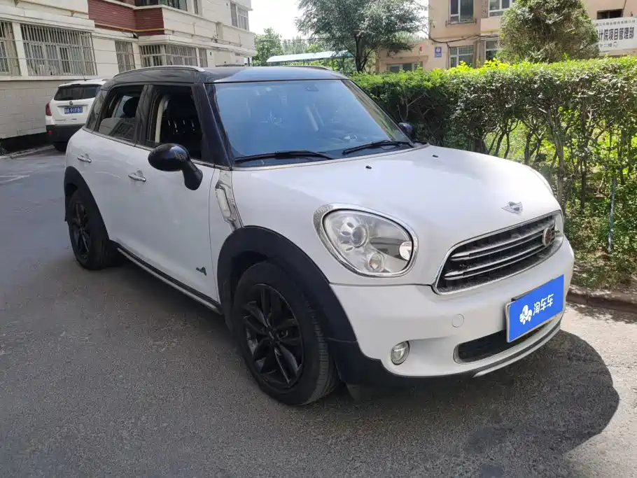 MINI Countryman 2015