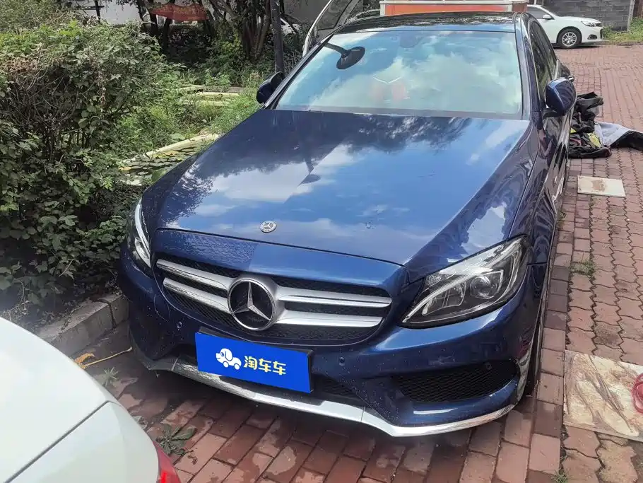 Mercedes-Benz C-Class 2018