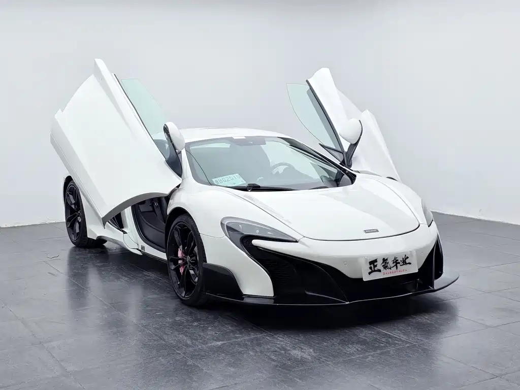 McLaren 12C 2015 — фото 3