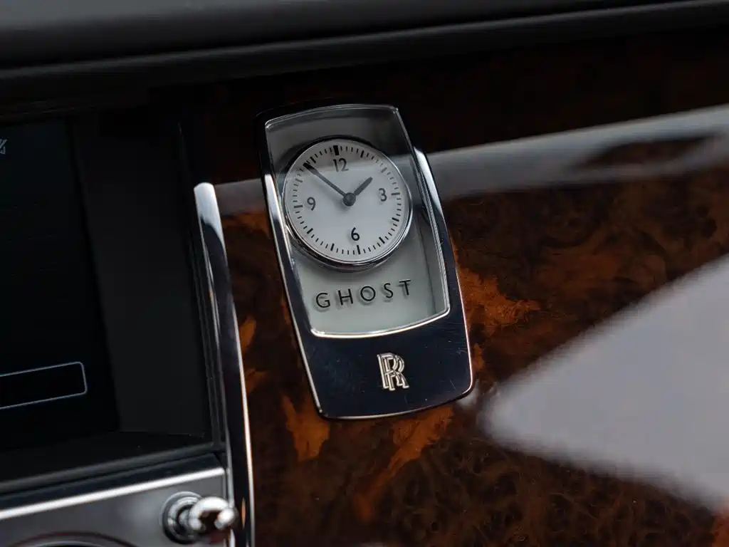 Rolls-Royce Ghost 2013 — фото 17