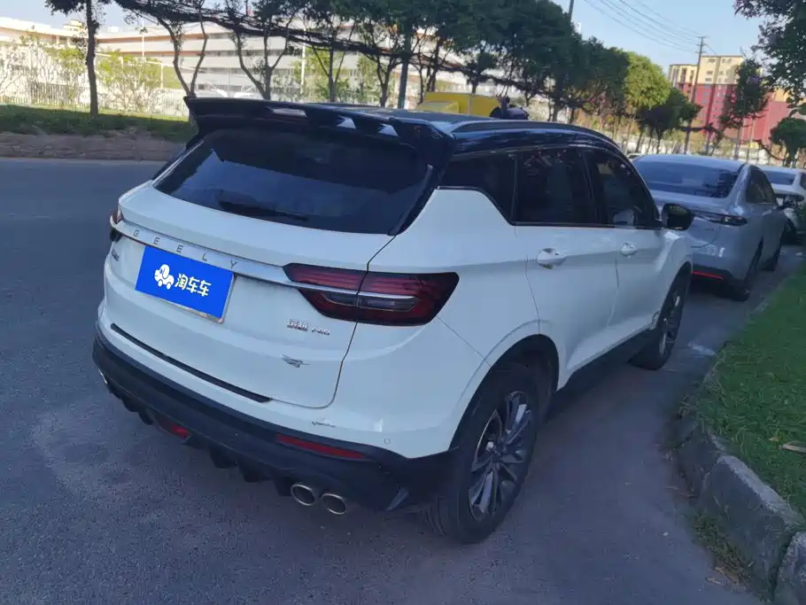 Geely Binyue 2021