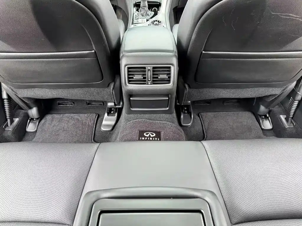 Infiniti Q50L 2021 — фото 23