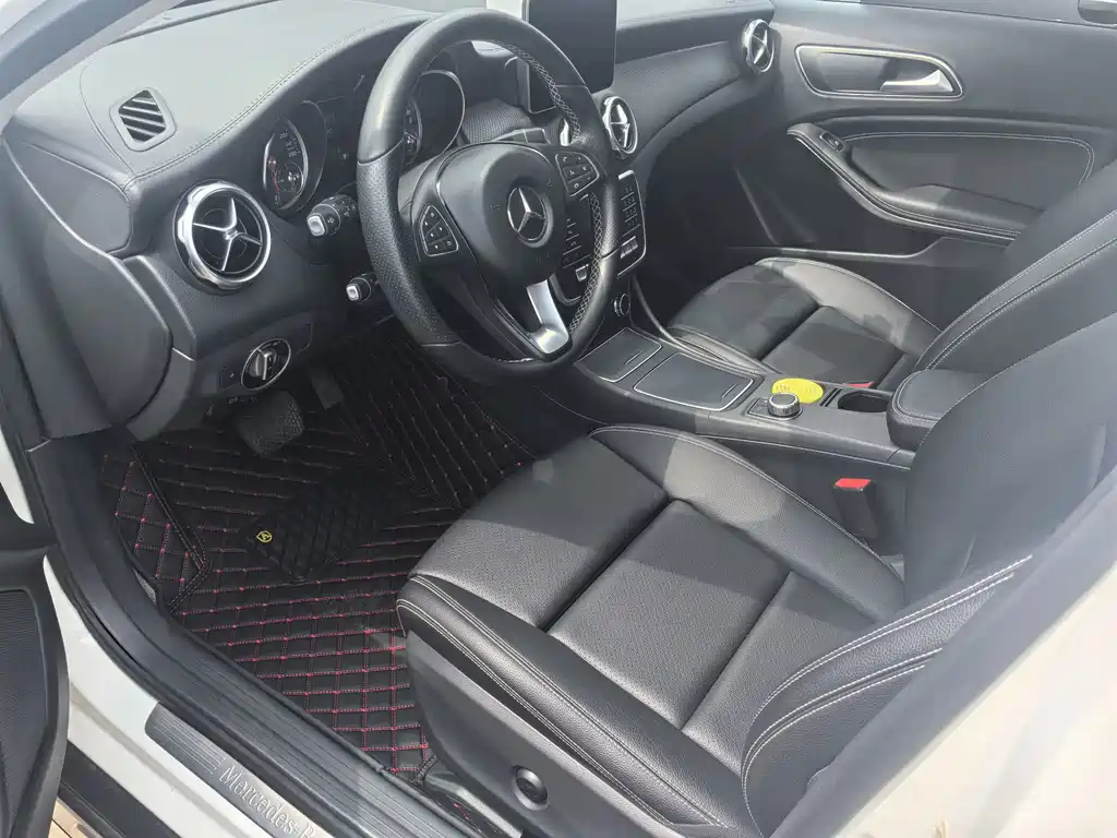 Mercedes-Benz GLA 2019 — фото 11