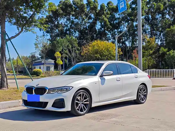 BMW 3 Series 2020
