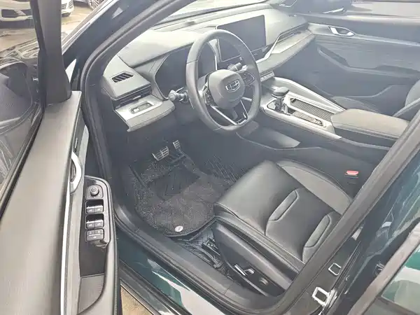 Geely Xingrui 2023