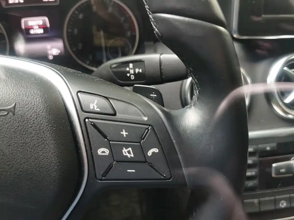 Mercedes-Benz A-Class 2014 — фото 19