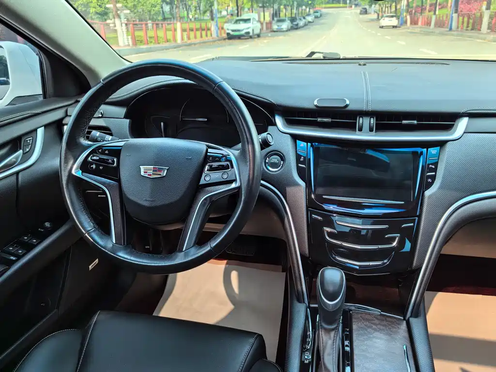 Cadillac XTS 2019 — фото 7