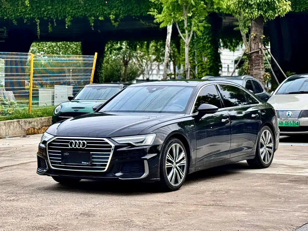 Audi A6L 2020 — фото 1