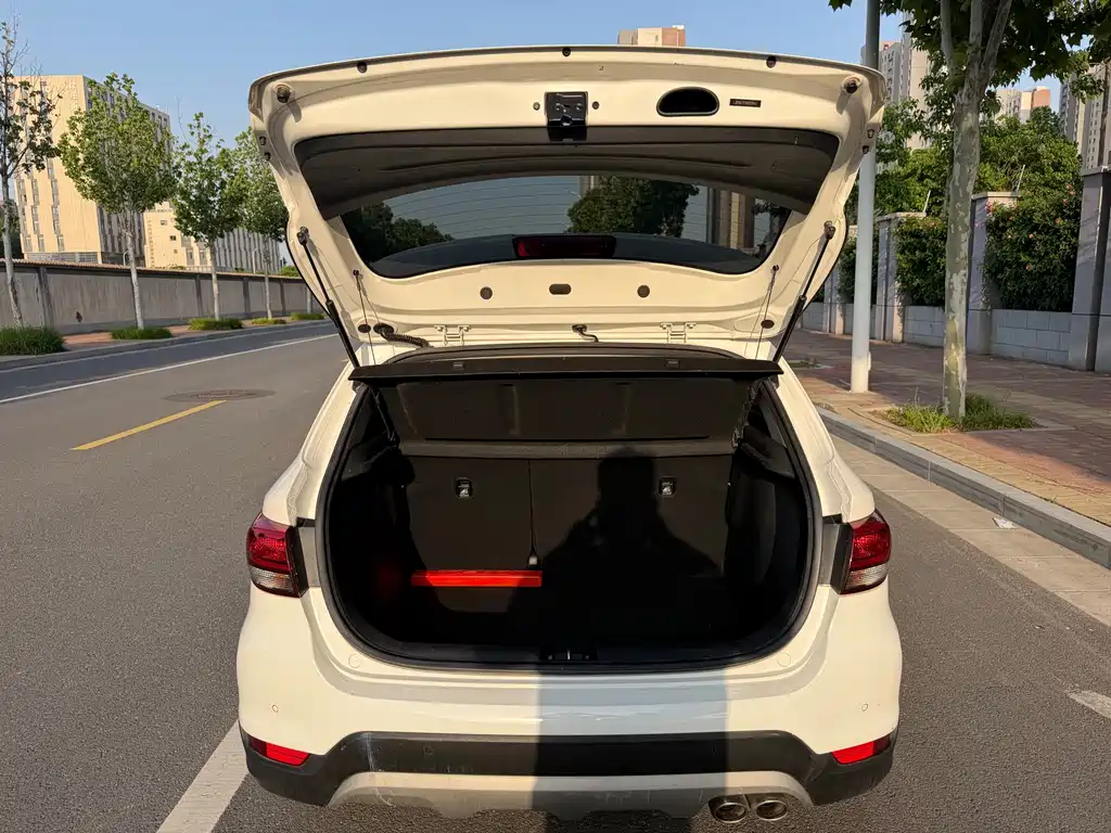 Kia KX CROSS 2017 — фото 18