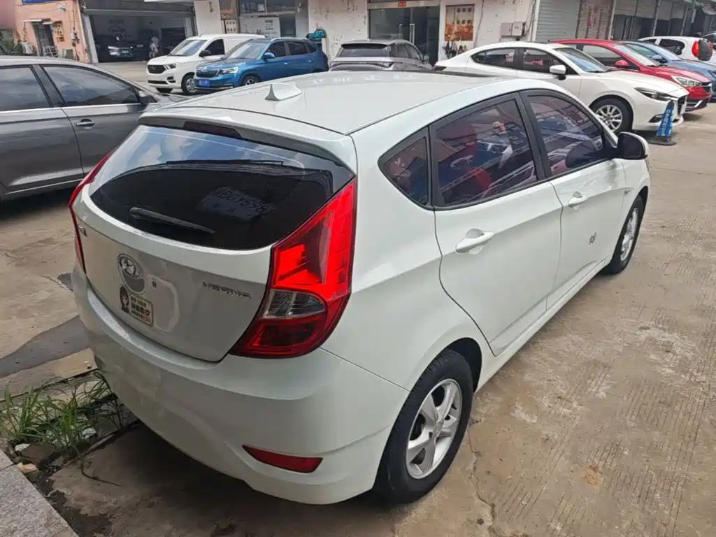 Hyundai Ruiyi 2015 — фото 7