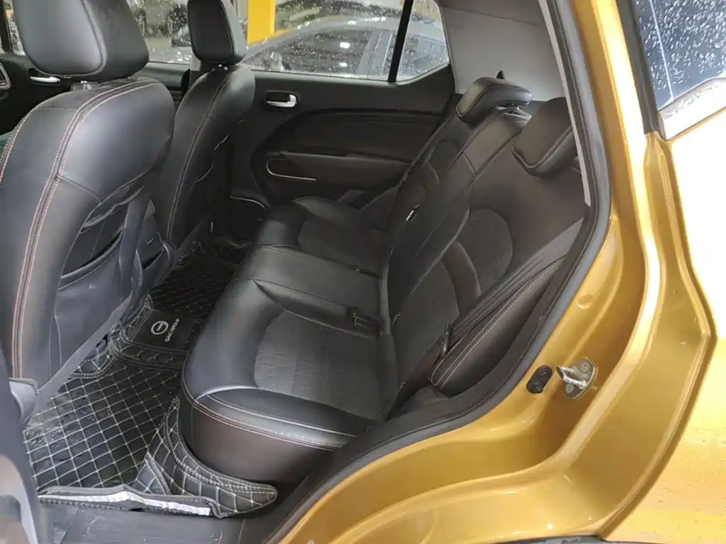 GAC Motor Trumpchi GS3 2019 — фото 17