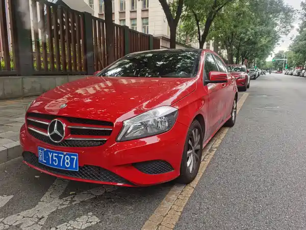 Mercedes-Benz A-Class 2014