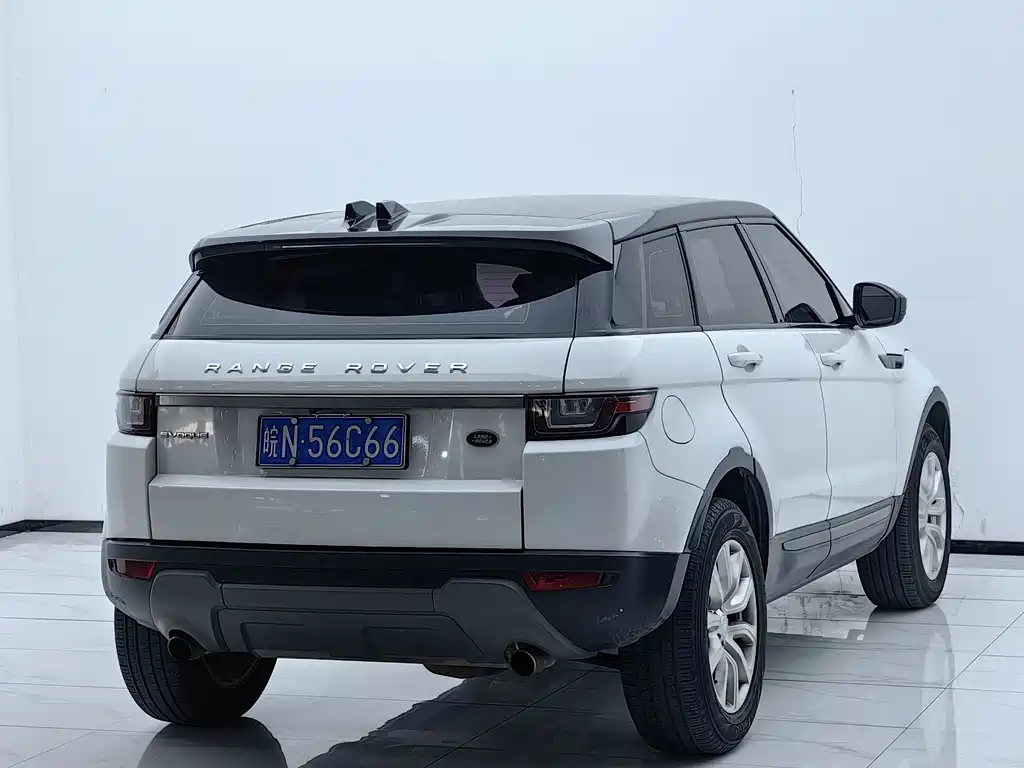 Land Rover Evoque 2017 — фото 14
